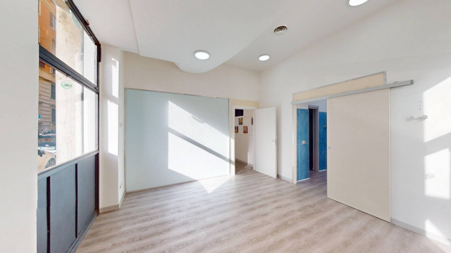 Locale commerciale in affitto