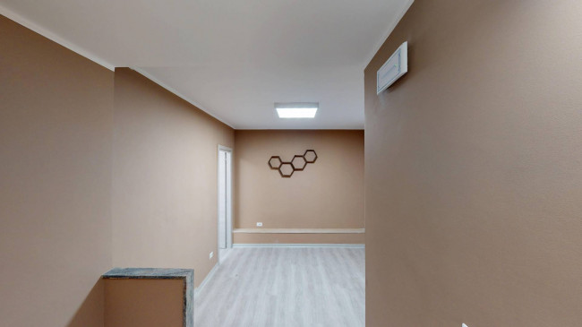 Locale commerciale in affitto