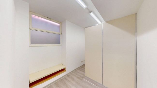 Locale commerciale in affitto