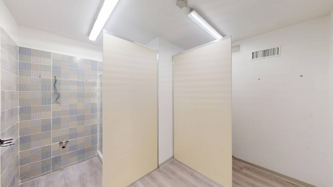 Locale commerciale in affitto