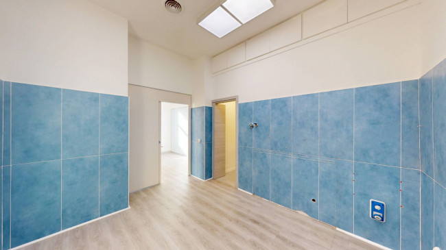 Locale commerciale in affitto