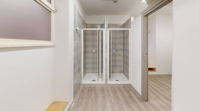 Locale commerciale in affitto