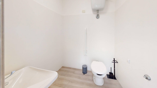 Locale commerciale in affitto