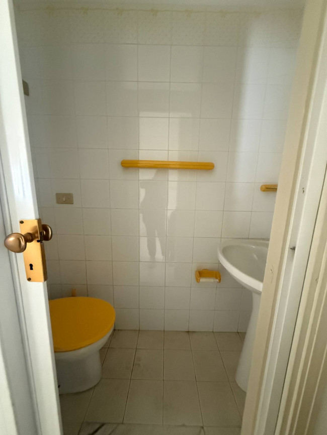 Stabile/Palazzo in vendita