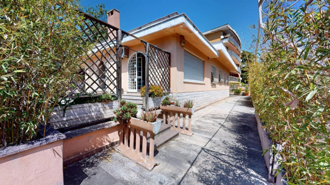 Villa in vendita