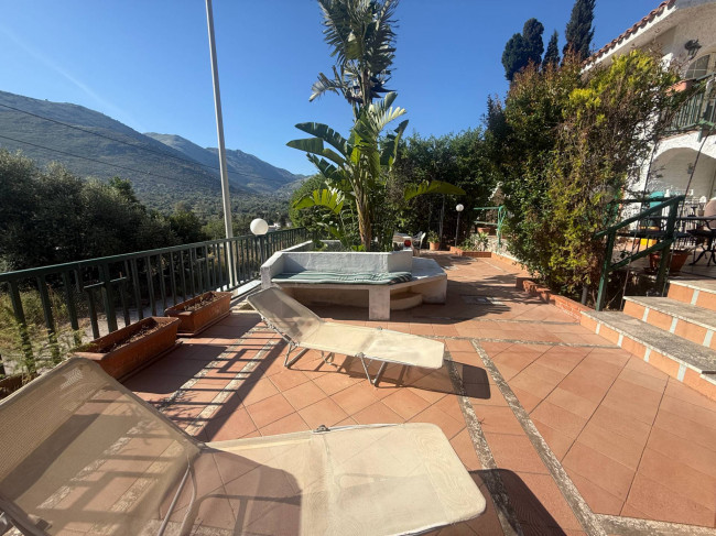 Villa in vendita