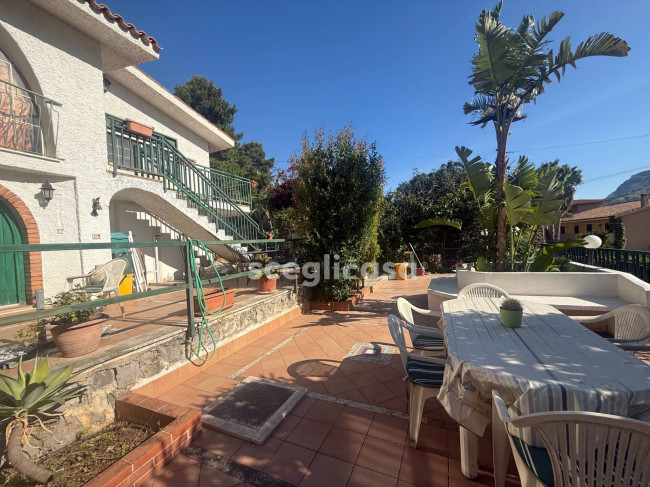 Villa in vendita