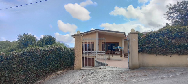 Villa in vendita