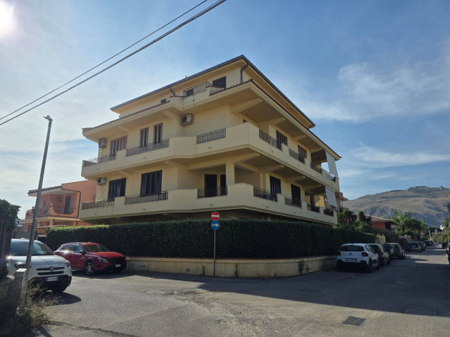 Appartamento in vendita