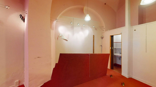 Locale commerciale in affitto