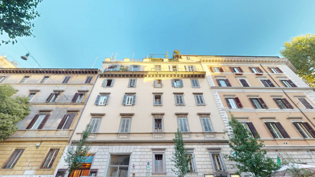 Locale commerciale in affitto