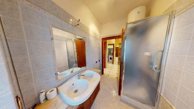 Appartamento in vendita