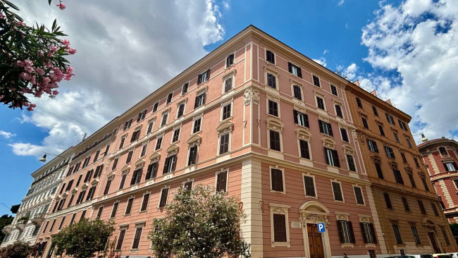 Opificio in vendita