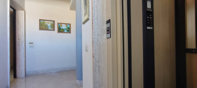 Appartamento in vendita