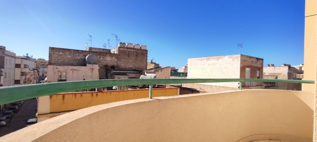 Appartamento in vendita