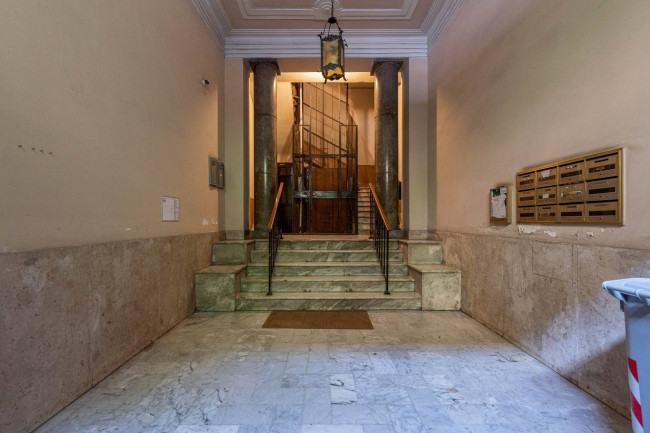 Appartamento in vendita