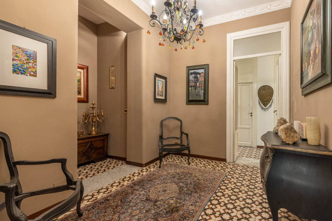 Appartamento in vendita