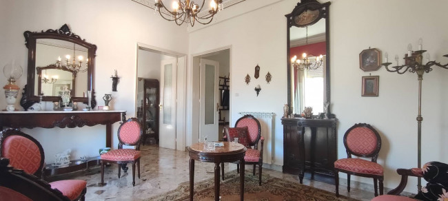 Appartamento in vendita