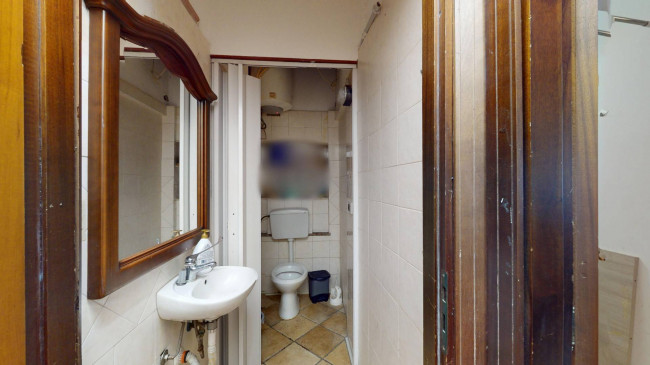 Locale commerciale in affitto