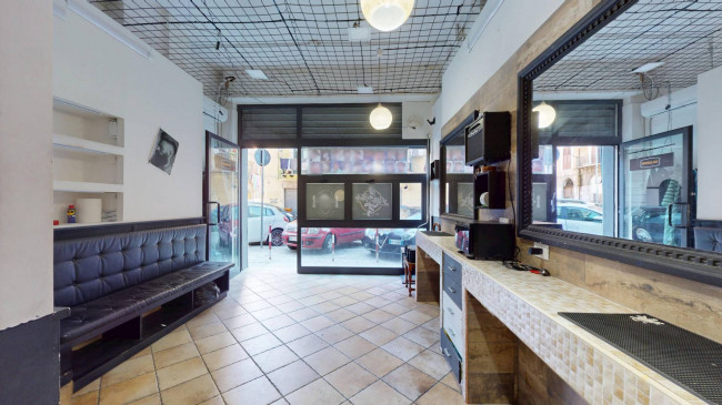 Locale commerciale in affitto