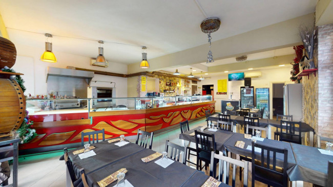 Attività commerciale in vendita