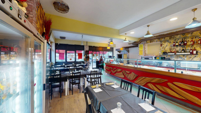 Attività commerciale in vendita