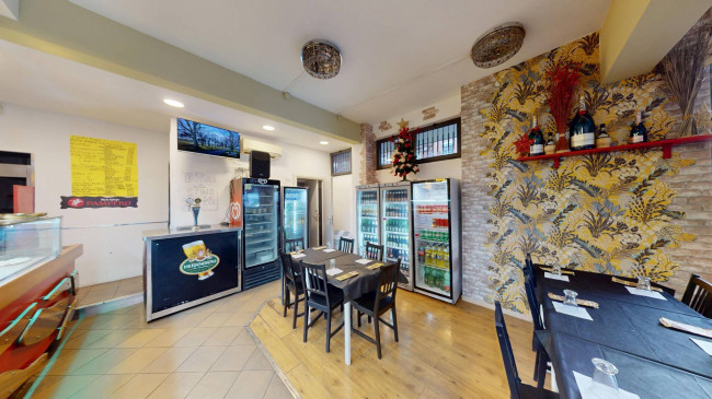 Attività commerciale in vendita