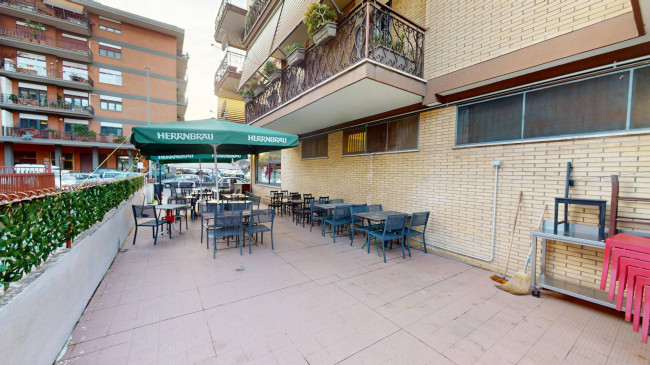 Attività commerciale in vendita