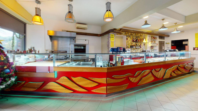 Attività commerciale in vendita