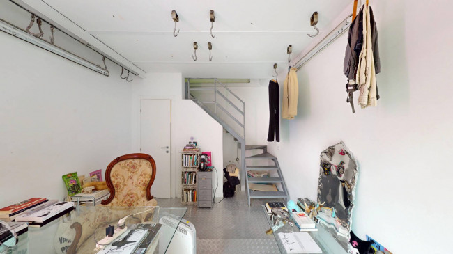 Locale commerciale in affitto