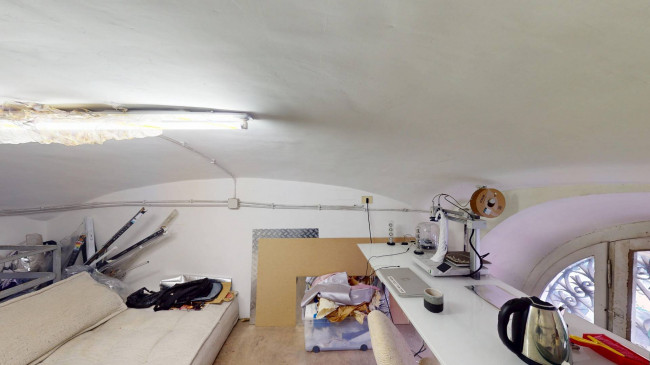 Locale commerciale in affitto