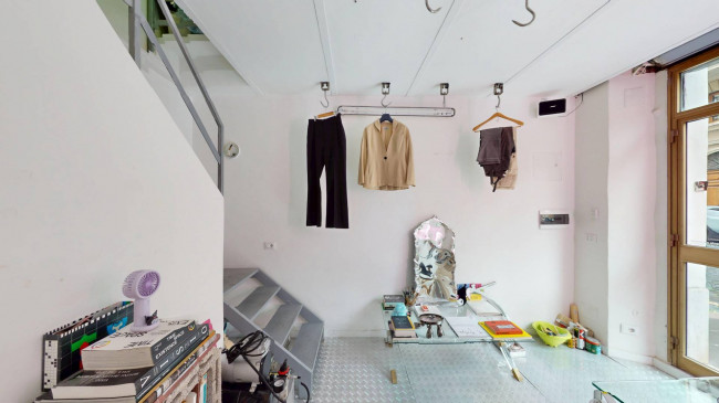 Locale commerciale in affitto