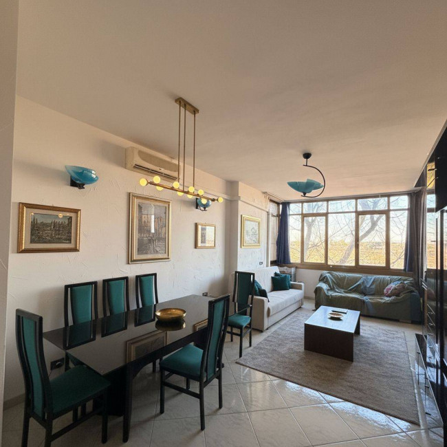 Appartamento in vendita