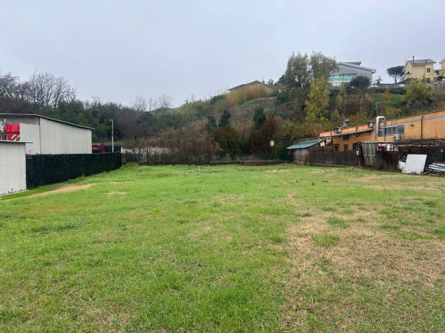 Terreno edificabile in vendita