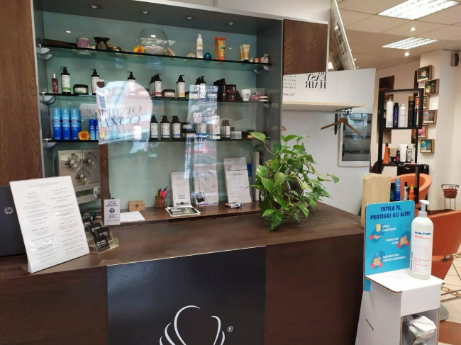 Attività commerciale in vendita