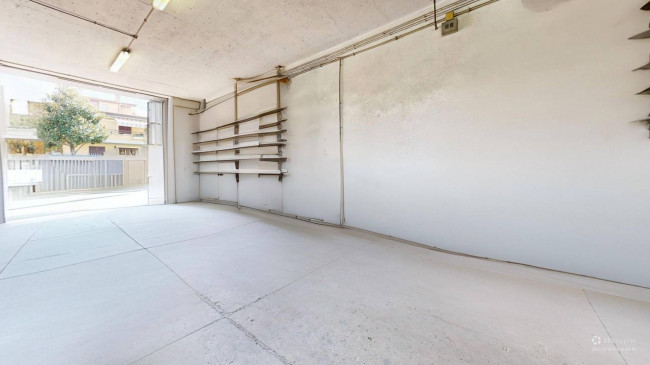 Locale commerciale in affitto