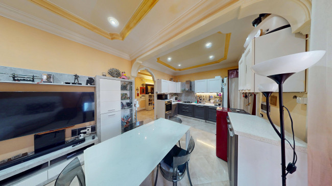 Appartamento in vendita