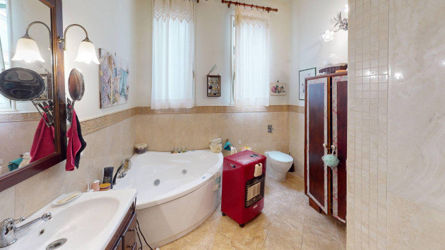 Casa Indipendente in vendita