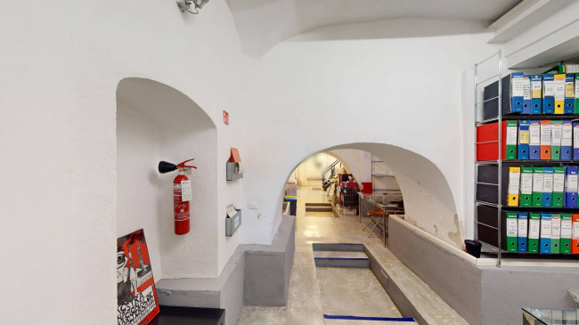 Locale commerciale in vendita