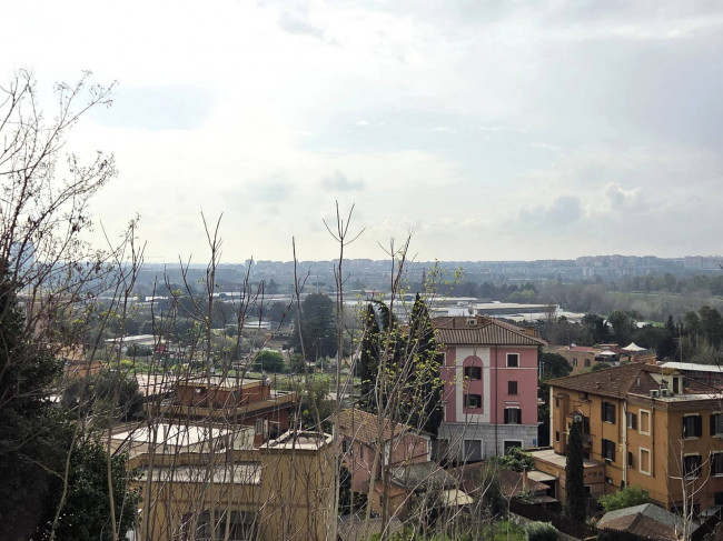 Appartamento in vendita