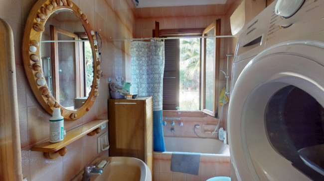 Trilocale in vendita