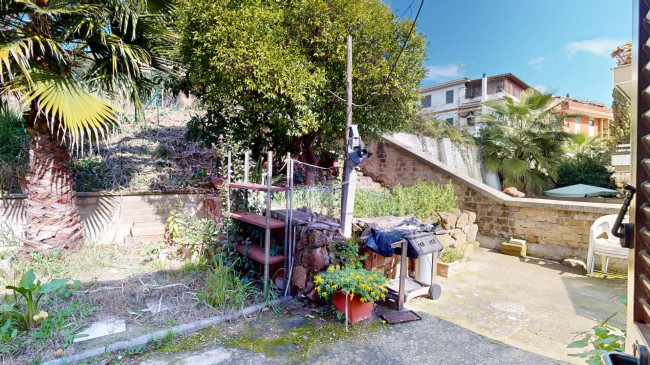 Trilocale in vendita