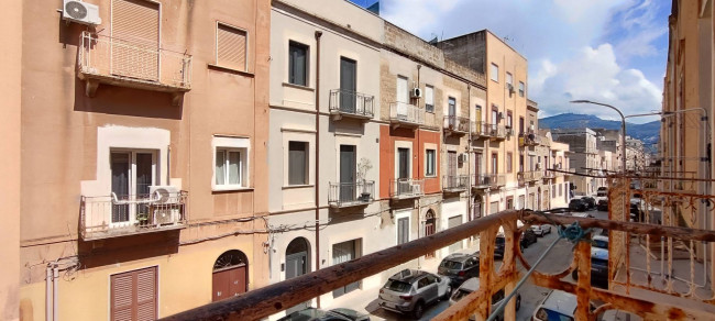 Trilocale in vendita