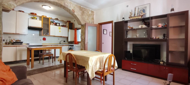 Trilocale in vendita