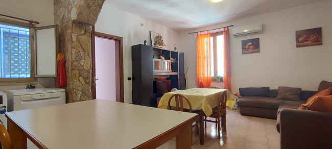 Trilocale in vendita