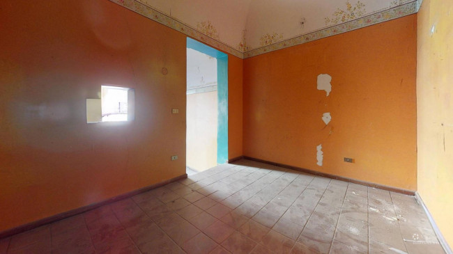 Locale commerciale in vendita