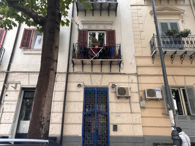 Locale commerciale in vendita