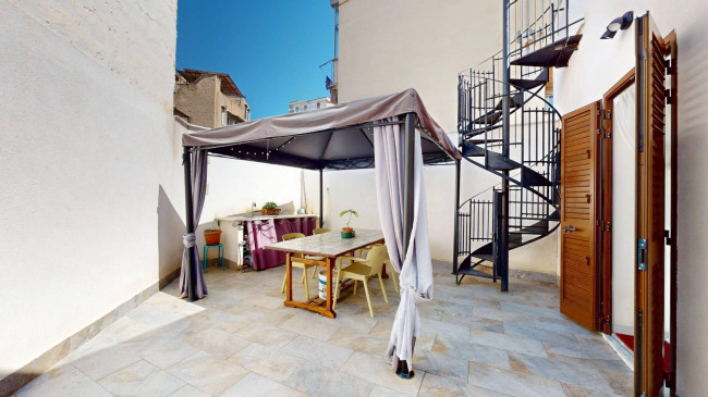 Appartamento in vendita