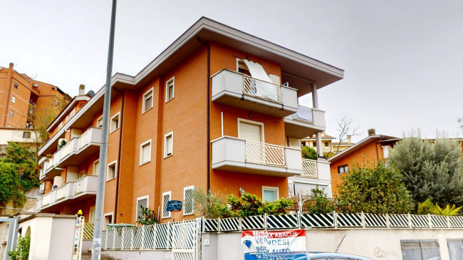 Appartamento in vendita