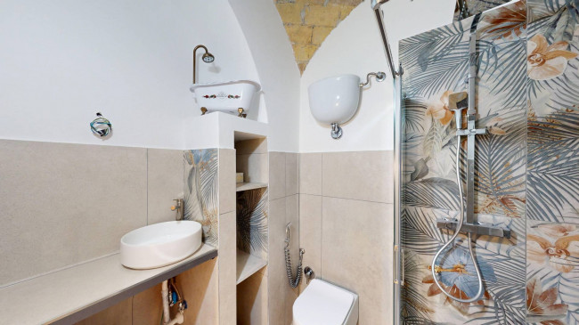 Appartamento in vendita